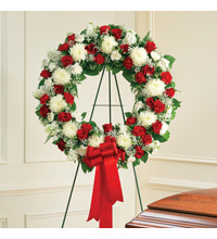 Red and White Standing Wreath