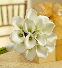 White Mini Calla Lily Bouquet