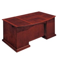 Del Mar Bowfront Executive Desk